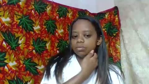 Snapshot of larissa645771 chatting on June 16, 2026, 9:01 am larissa645771 online show from June 16, 2026, 9:01 am