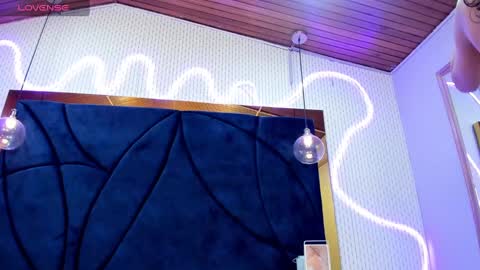 Snapshot of larissaevans chatting on February 27, 2025, 3:15 pm Valentina online show from February 27, 2025, 3:15 pm