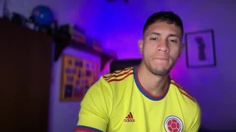 andrew online show from November 3, 2025, 1:12 pm