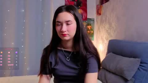 Snapshot of lashonlablue chatting on December 23, 2025, 1:14 am Eva online show from December 23, 2025, 1:14 am