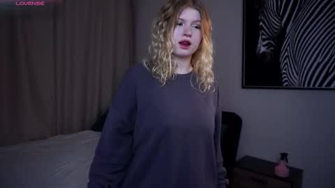 Jay online show from November 9, 2025, 5:33 pm