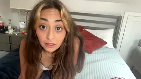 Snapshot of latenightlexi chatting on August 2, 2026, 8:40 pm Lexi online show from August 2, 2026, 8:40 pm