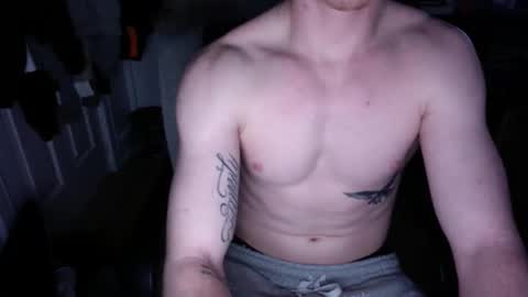 Snapshot of latepleasures chatting on March 3, 2025, 7:54 am latepleasures online show from March 3, 2025, 7:54 am