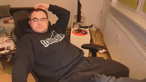 Snapshot of latexboy893 chatting on December 22, 2025, 5:54 pm latexboy893 online show from December 22, 2025, 5:54 pm