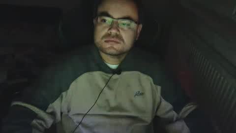 Snapshot of latexboy893 chatting on January 6, 2026, 4:11 pm latexboy893 online show from January 6, 2026, 4:11 pm