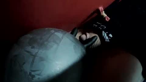 Snapshot of latexchris77 chatting on January 29, 2025, 9:07 pm latexchris77 online show from January 29, 2025, 9:07 pm