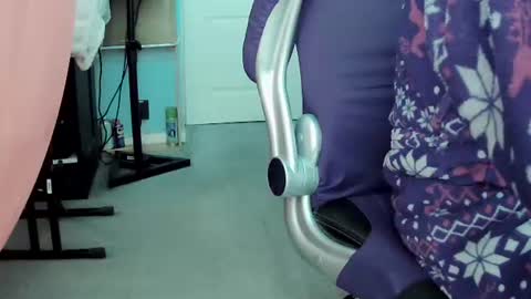 Snapshot of latexchris77 chatting on January 30, 2025, 9:47 am latexchris77 online show from January 30, 2025, 9:47 am