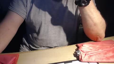 Snapshot of latexloverch71 chatting on December 14, 2025, 3:39 pm Andreas Latexlover online show from December 14, 2025, 3:39 pm