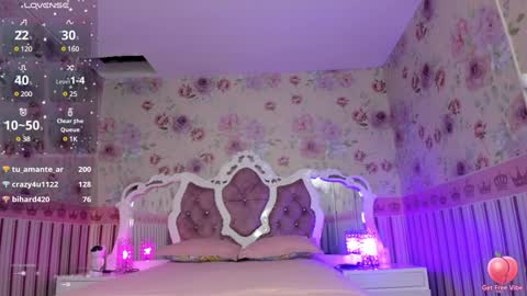 Valeria  online show from December 14, 2024, 5:51 am