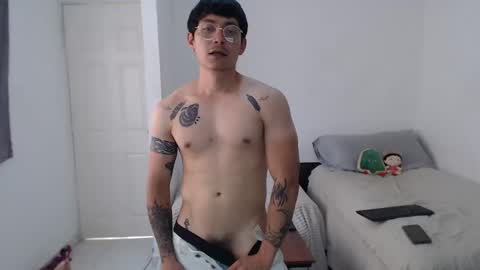 carlos online show from April 30, 2026, 9:41 pm