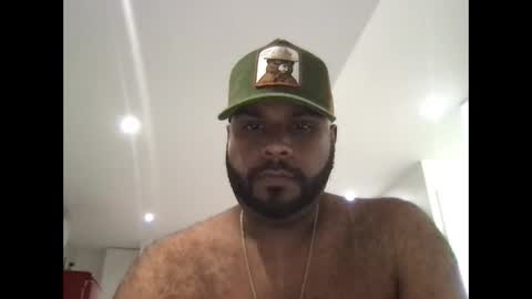 Snapshot of latin_chubby chatting on October 18, 2025, 8:31 pm latin_chubby online show from October 18, 2025, 8:31 pm