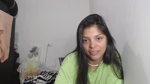 Snapshot of latin_meg chatting on December 23, 2024, 5:22 pm M E G A N online show from December 23, 2024, 5:22 pm