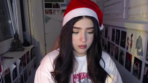miiiiiiaaaa online show from December 26, 2024, 9:37 pm