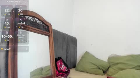 Snapshot of latinaastepmomm chatting on September 25, 2025, 1:37 pm angelina  online show from September 25, 2025, 1:37 pm