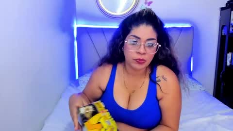 latinamav22 online show from May 2, 2026, 10:04 pm