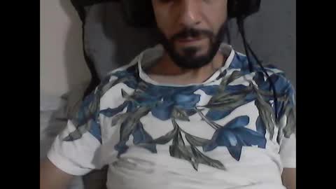 Snapshot of latinbigcuu chatting on October 5, 2025, 6:34 am latinbigcuu online show from October 5, 2025, 6:34 am