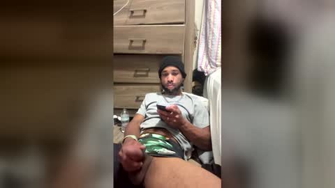 Snapshot of latincar390575 chatting on February 28, 2026, 7:31 am latincar390575 online show from February 28, 2026, 7:31 am