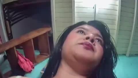 latincurvy1992 online show from February 5, 2026, 5:12 am