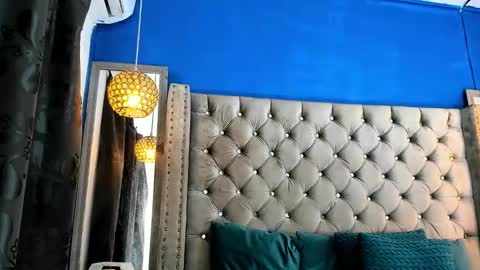 Zeus online show from November 11, 2025, 6:46 am