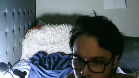 latinincognito online show from November 24, 2025, 6:35 am