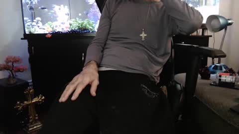 latinlover513 online show from February 2, 2025, 8:41 pm