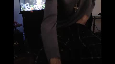 latinlover513 online show from February 9, 2025, 6:47 pm
