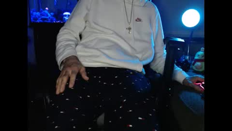 latinlover513 online show from February 16, 2025, 1:16 pm