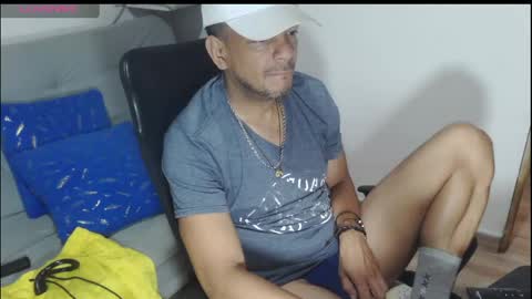 latinmartin254 online show from June 8, 2026, 3:23 pm