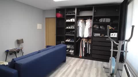 sam online show from September 25, 2025, 11:14 am