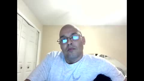 latinoinfla online show from December 25, 2024, 4:54 am
