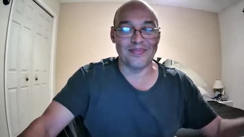 Snapshot of latinoinfla chatting on October 8, 2025, 2:09 am latinoinfla online show from October 8, 2025, 2:09 am