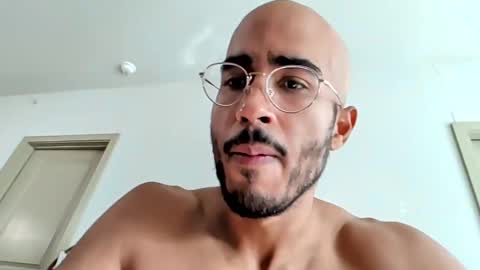 Snapshot of latinomixedbbc chatting on October 28, 2025, 2:53 pm latinomixedbbc online show from October 28, 2025, 2:53 pm