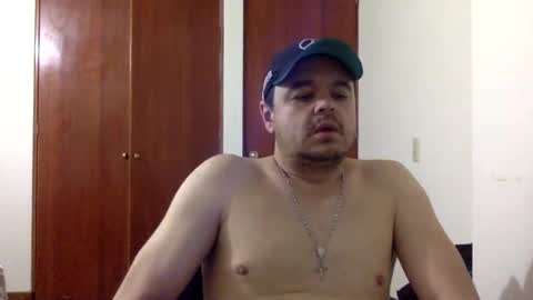 latinosexy432025 online show from March 15, 2026, 3:23 am