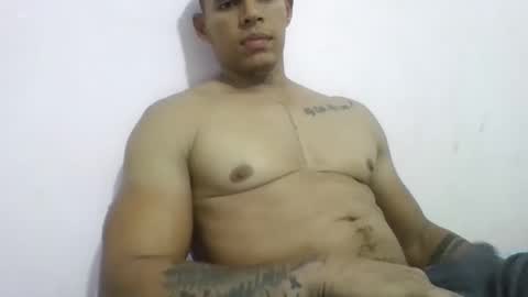 latinoxxl22cm online show from February 19, 2025, 4:12 am