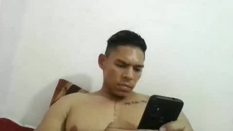 latinoxxl22cm online show from February 24, 2025, 4:16 am
