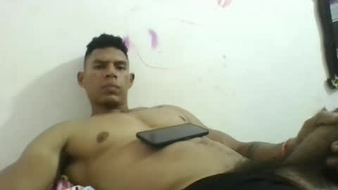 latinoxxl22cm online show from June 23, 2026, 3:48 am