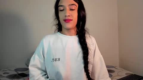 latinsecretfantasy online show from March 6, 2025, 11:25 am