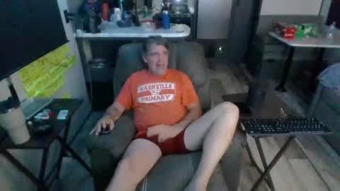 Snapshot of latniter742349 chatting on October 21, 2025, 3:51 am latniter online show from October 21, 2025, 3:51 am