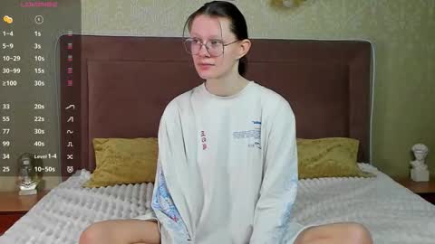 latoriacosner online show from February 2, 2026, 4:33 am