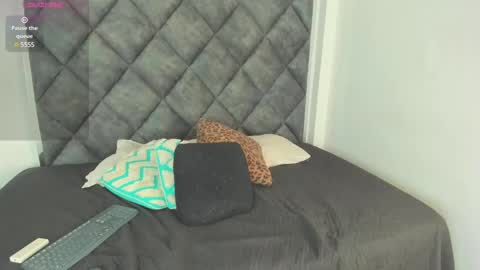 LEANDRO online show from December 19, 2024, 11:39 am