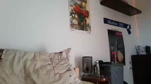 Snapshot of latrne chatting on March 9, 2025, 10:30 am Latrne online show from March 9, 2025, 10:30 am