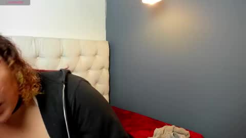 lau_duarte online show from February 3, 2026, 5:51 pm