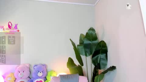 Snapshot of laukyubey1 chatting on November 5, 2025, 9:15 pm laukyubey1 online show from November 5, 2025, 9:15 pm