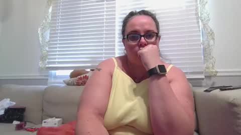 LauLauMa online show from December 17, 2024, 9:49 pm