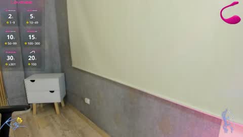 laulin_tay online show from June 22, 2026, 3:08 am