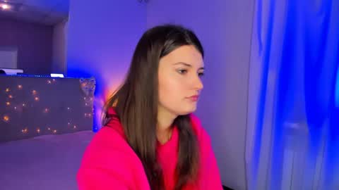 Laura online show from April 30, 2026, 5:25 am