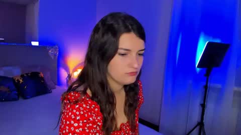 Laura online show from June 12, 2026, 5:06 am