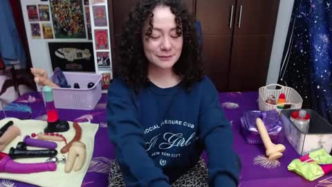 Snapshot of laura_anal_ chatting on October 23, 2025, 8:51 pm  Wen  online show from October 23, 2025, 8:51 pm