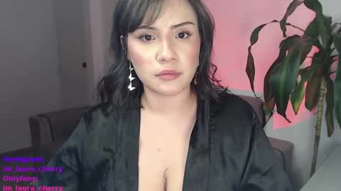 Laura- new schedule 800 pm until 1200 pm Colombia online show from January 23, 2025, 4:19 am