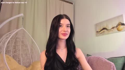 Snapshot of laura_coy chatting on January 21, 2025, 2:33 am Laura online show from January 21, 2025, 2:33 am